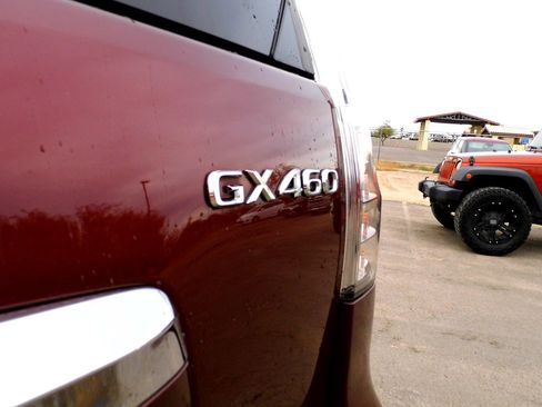 Used 2019 Lexus GX 460 image 7