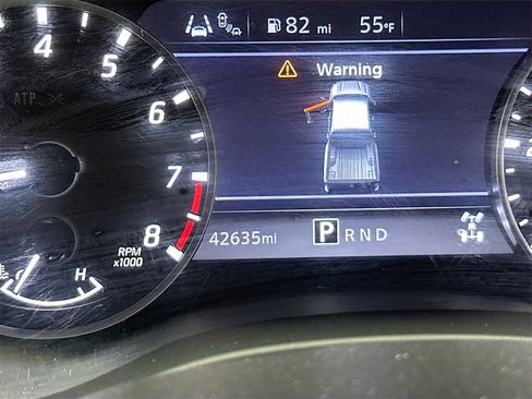 Used 2022 Nissan Frontier SV w/ Technology Package image 12