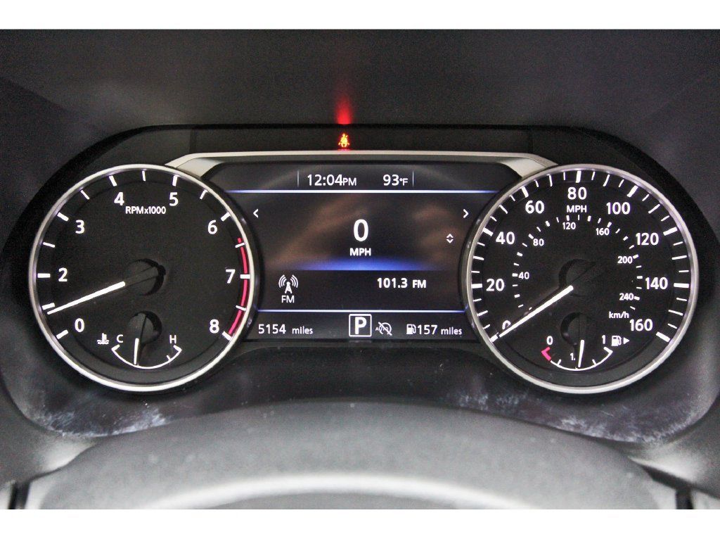 Used 2025 Nissan Sentra SV FWD image 14
