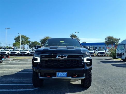 New 2026 Chevrolet Silverado 1500 ZR2 AWD/4WD image 9