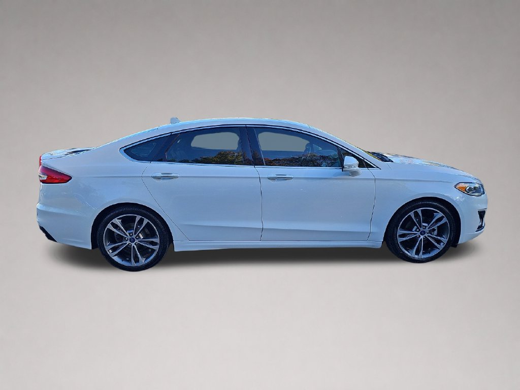 Used 2020 Ford Fusion Titanium FWD image 3