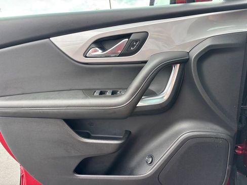 Used 2022 Chevrolet Blazer LT image 22