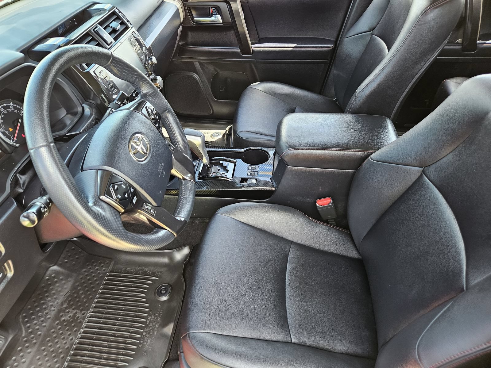 Used 2023 Toyota 4Runner TRD Off-Road Premium w/ Off Road Premium Plus Package AWD/4WD image 17