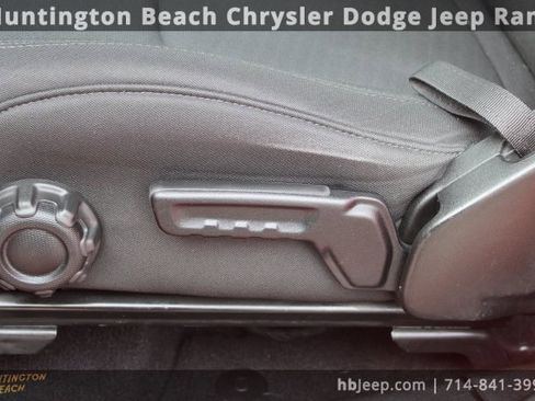 Used 2022 Jeep Wrangler Unlimited Sport image 44