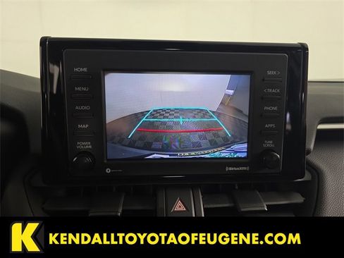 Used 2022 Toyota RAV4 LE image 14