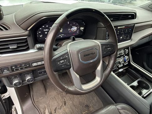 Certified 2024 GMC Yukon XL Denali w/ Denali Reserve Package image 10