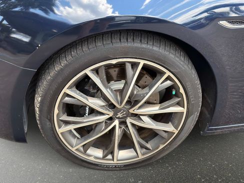 Used 2019 Maserati Ghibli S GranLusso RWD image 10
