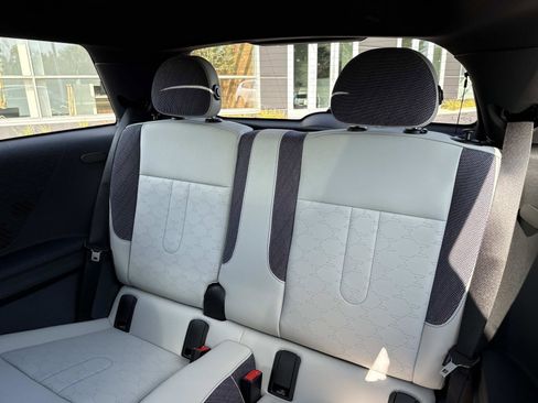 New 2026 MINI Cooper 2-Door Hardtop FWD image 23
