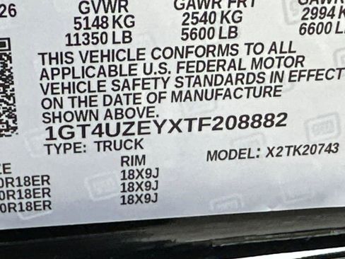 New 2026 GMC Sierra 2500 AT4X w/ LPO, Black Badging Package image 33