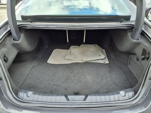 Used 2016 Jaguar XF Prestige image 19