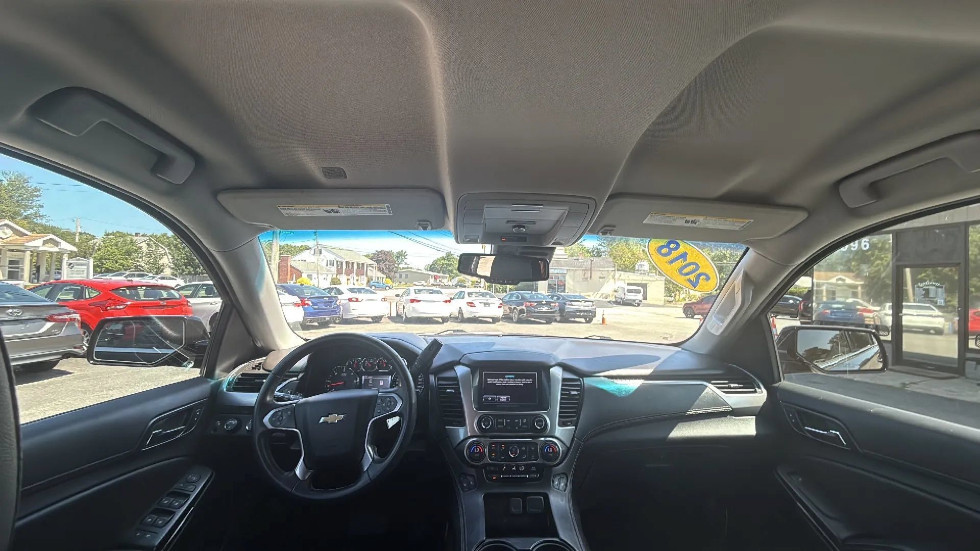 Used 2018 Chevrolet Suburban LT AWD/4WD image 22