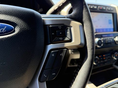 Used 2020 Ford F250 Lariat AWD/4WD image 20