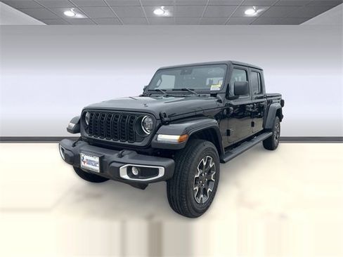 New 2025 Jeep Gladiator Sport w/ Premium Package image 1