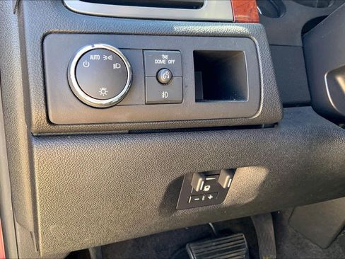 Used 2011 Chevrolet Tahoe LT w/ Texas Edition RWD image 35