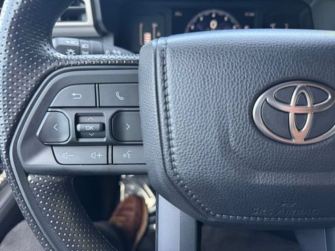 Used 2026 Toyota Tacoma SR5 AWD/4WD image 29