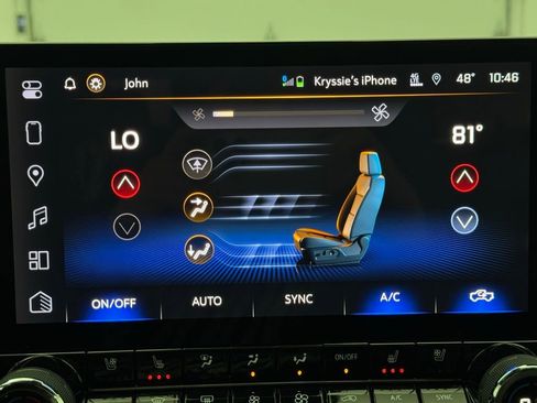 Used 2023 Chevrolet Colorado Z71 w/ Z71 Convenience Package 2 image 27