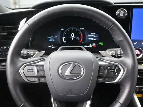 Used 2026 Lexus TX 350 AWD w/ Technology Package image 10