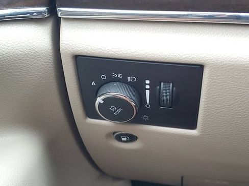 Used 2018 Jeep Grand Cherokee Limited AWD/4WD image 20