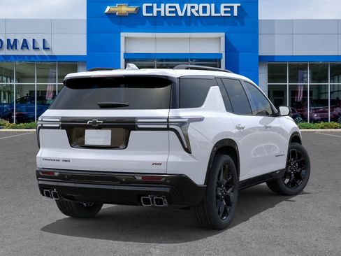 New 2026 Chevrolet Traverse RS image 4