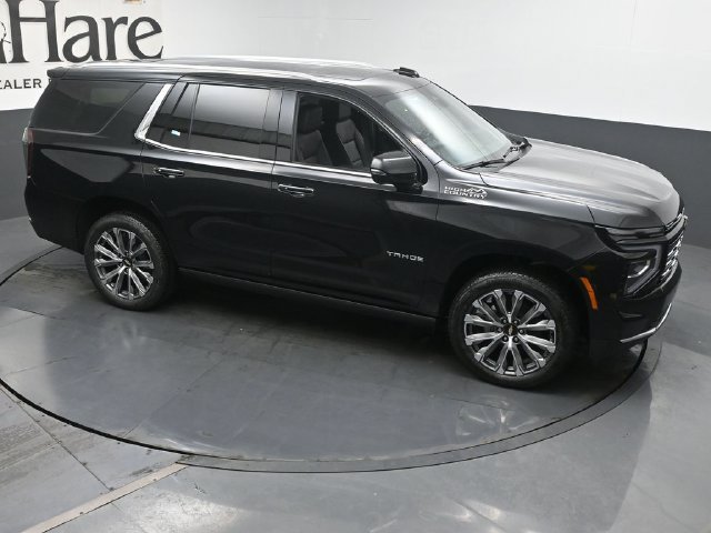 New 2026 Chevrolet Tahoe High Country AWD/4WD image 17