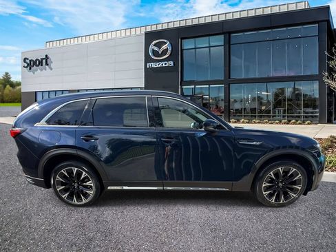 Certified 2025 MAZDA CX-90 Plug-In Hybrid w/ Premium Plus AWD/4WD image 3