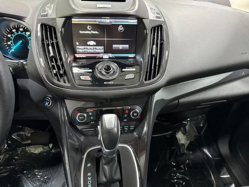 Used 2014 Ford Escape Titanium w/ Equipment Group 401A AWD/4WD image 16
