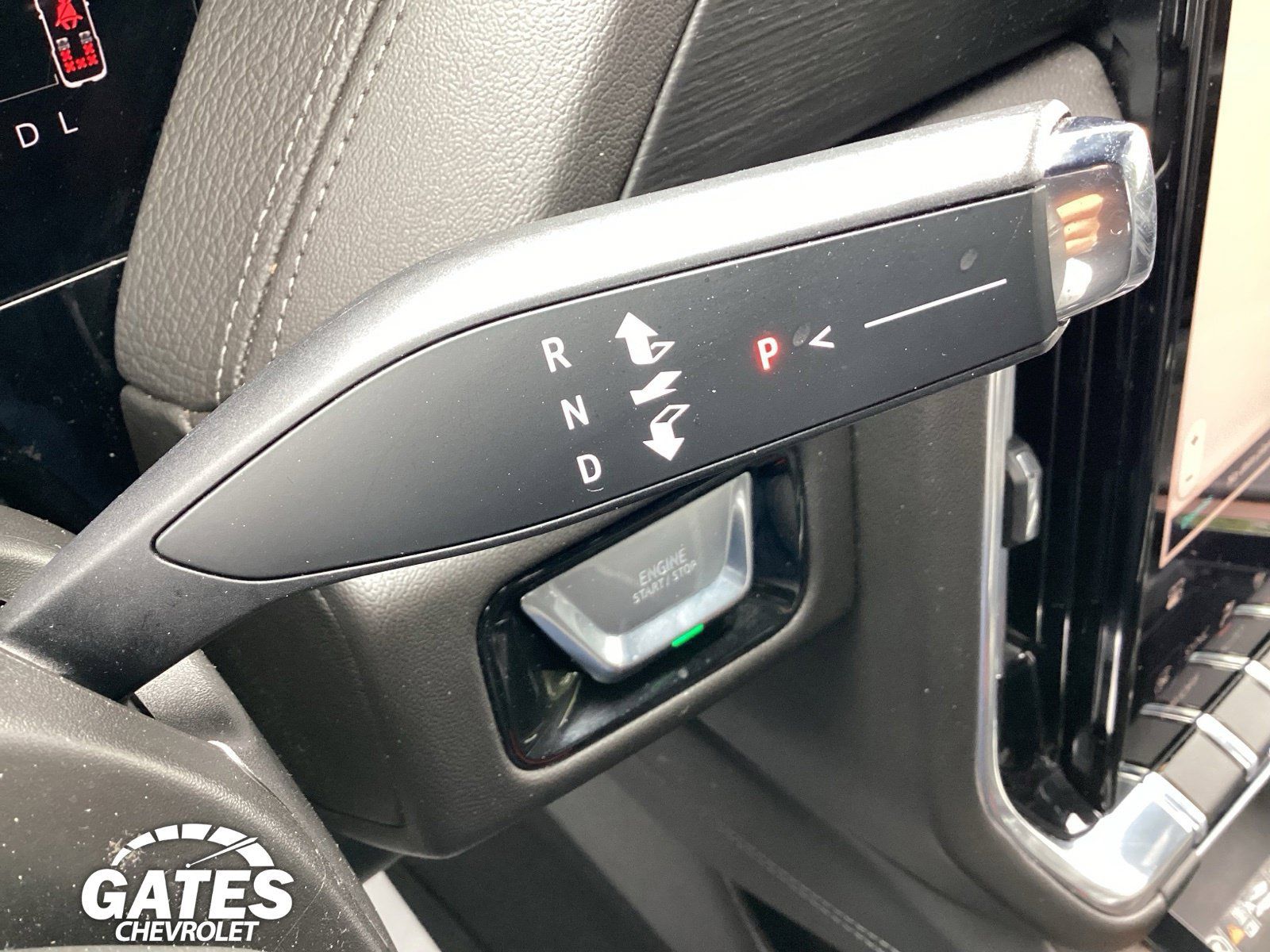 Used 2025 GMC Yukon XL Denali AWD/4WD image 28