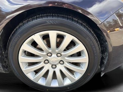 Used 2011 Buick Regal CXL Turbo w/ TO4 Preferred Equipment Group image 28