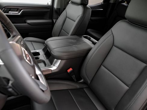 New 2026 GMC Sierra 1500 SLT w/ SLT Premium Plus Package image 15