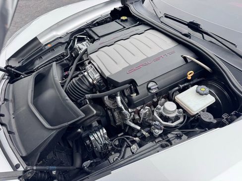 Used 2019 Chevrolet Corvette Stingray Coupe w/ 2LT Preferred Equipment Group RWD image 15