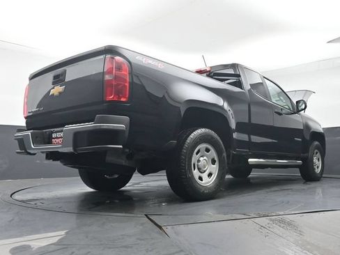 Used 2017 Chevrolet Colorado W/T w/ WT Convenience Package AWD/4WD image 43