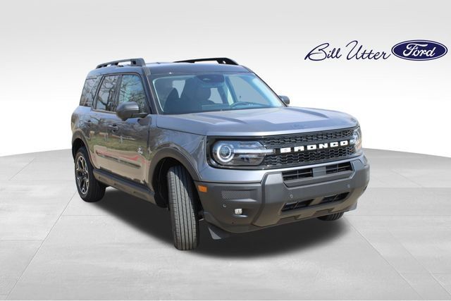 New 2026 Ford Bronco Sport Outer Banks w/ Outer Banks Tech Package+ AWD/4WD image 2