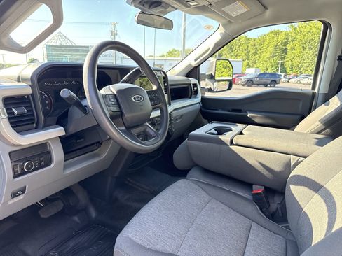 Used 2024 Ford F250 XL w/ XL Driver Assist Package AWD/4WD image 10