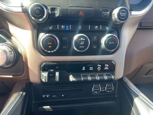 Used 2019 RAM 1500 Laramie image 14