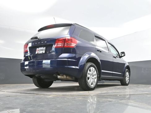 Used 2017 Dodge Journey SE FWD image 45