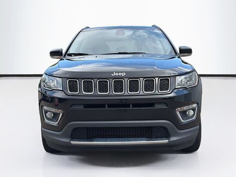 Used 2018 Jeep Compass Limited AWD/4WD image 2