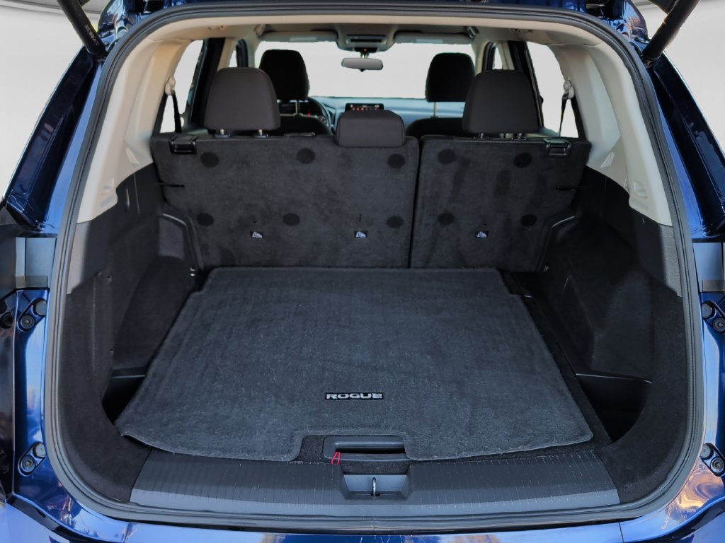 Used 2024 Nissan Rogue SV AWD/4WD image 38