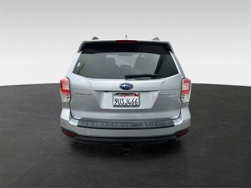 Used 2017 Subaru Forester 2.5i Touring image 5