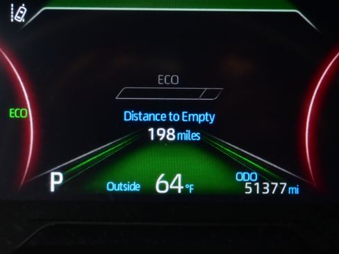 Used 2024 Toyota RAV4 LE image 23