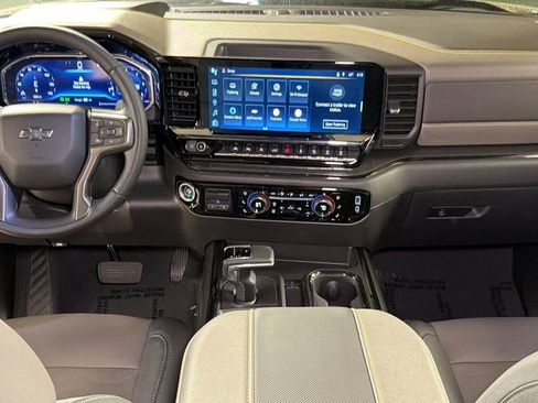 Used 2023 Chevrolet Silverado 1500 ZR2 w/ Technology Package AWD/4WD image 16