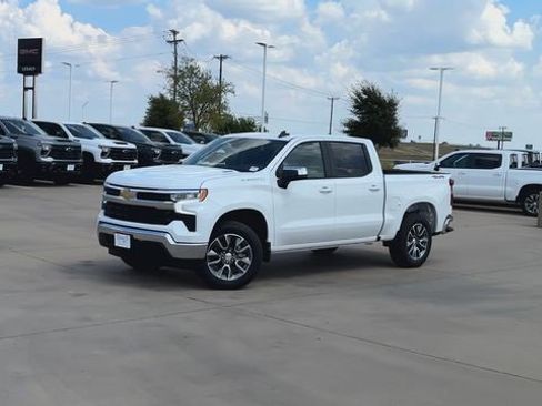 New 2026 Chevrolet Silverado 1500 LT image 4
