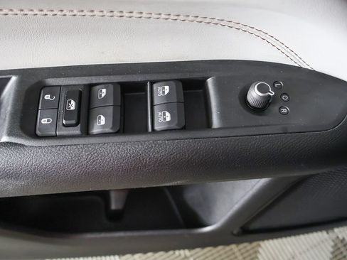 Used 2022 Jeep Compass Limited AWD/4WD image 35