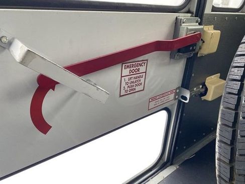 Used 2007 Chevrolet Express 3500 w/ School Bus Package image 28