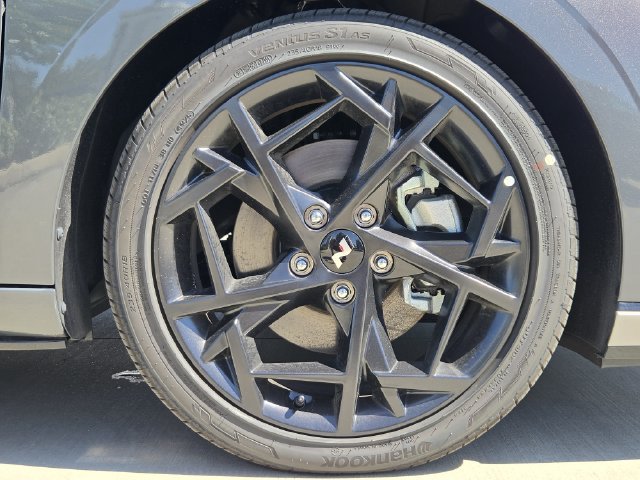 New 2026 Hyundai Elantra N Line FWD image 12