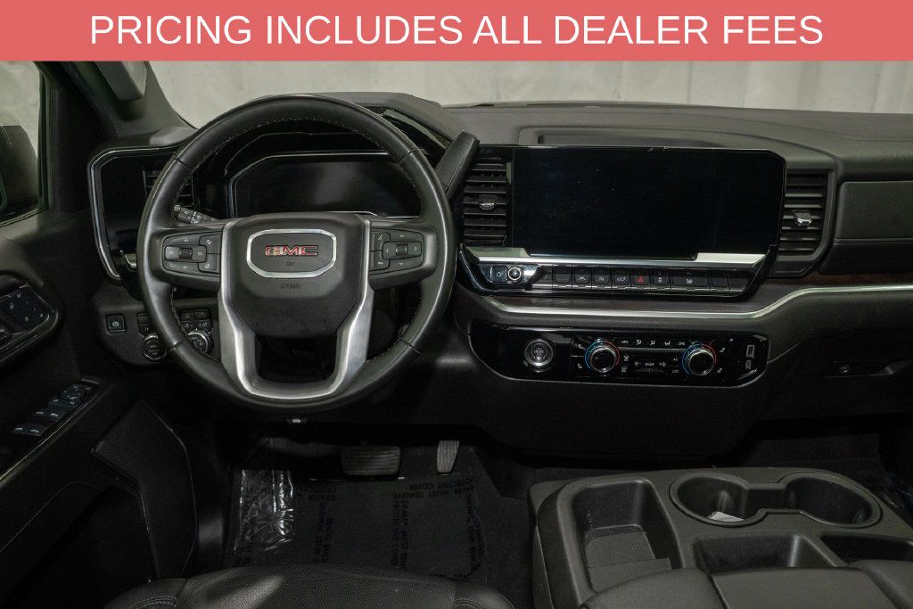 Used 2024 GMC Sierra 1500 SLT AWD/4WD image 10