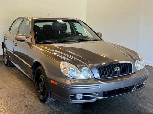 Used 2002 Hyundai Sonata SE FWD image 3