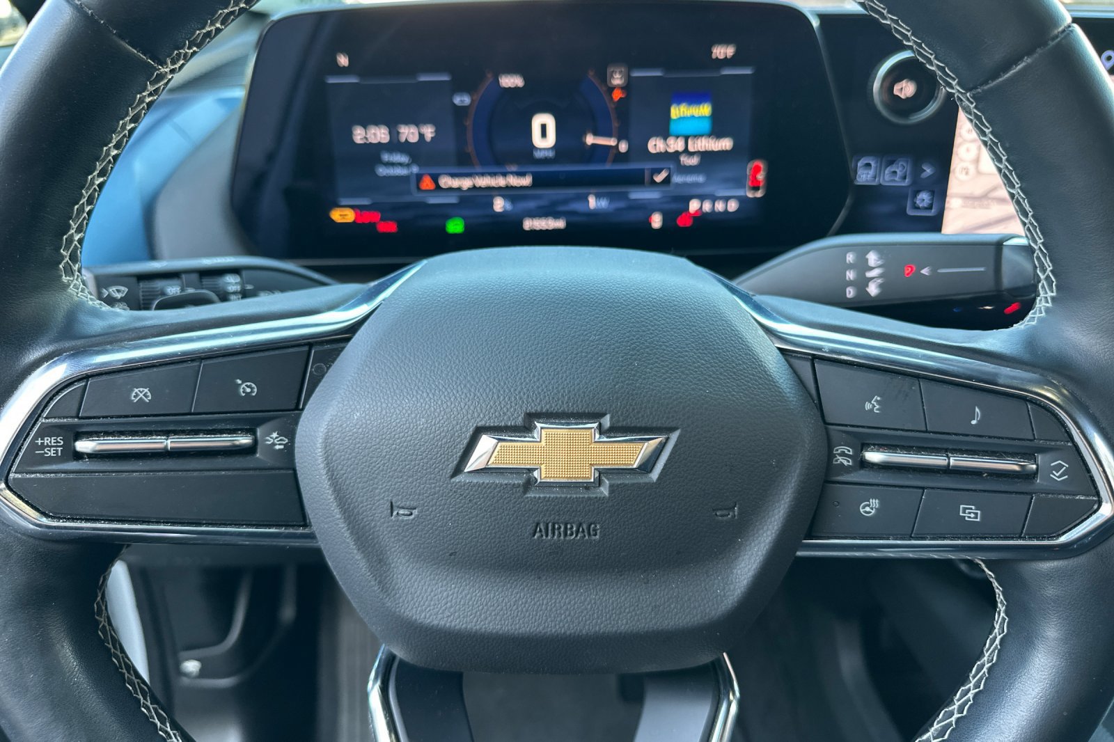 Used 2024 Chevrolet Equinox EV LT FWD image 35