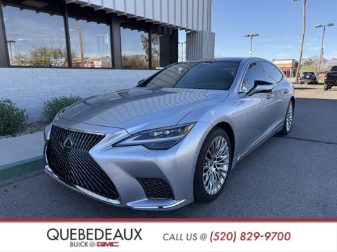 Used 2024 Lexus LS 500 w/ Interior Upgrade Package image 8