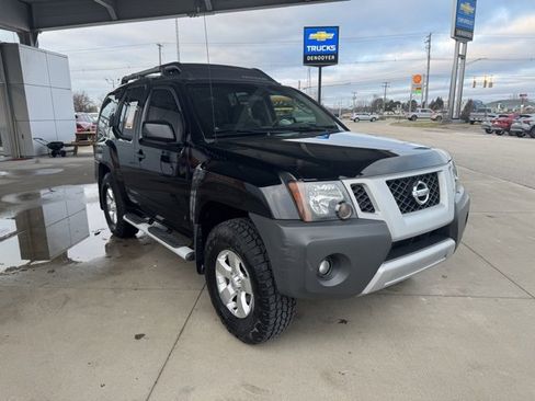 Used 2010 Nissan Xterra S image 3