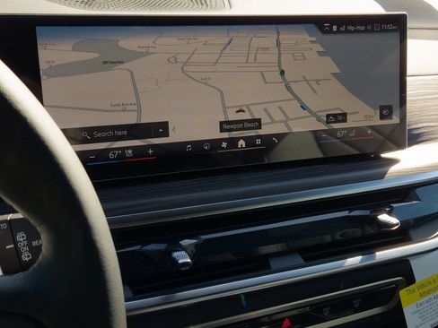 New 2026 BMW X5 xDrive50e w/ Executive Package image 13